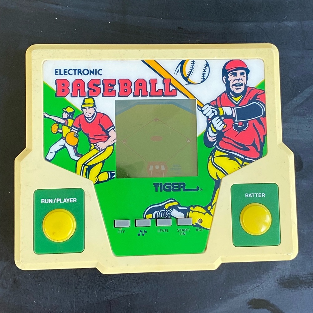 ELECTRONIC BASEBALL - 1988 Tiger - LCD Handheld Game - Working No Sound